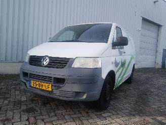 Unfallwagen Volkswagen Transporter Transporter T5 Van 1.9 TDi (AXC) [63kW]  (04-2003/11-2009) 2005/11