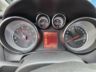 Opel Astra Astra J (PC6/PD6/PE6/PF6) Hatchback 5-drs 1.7 CDTi 16V EcoFLEX 130 (A1=
7DTE(Euro 5)) [96kW]  (07-2011/10-2015) picture 2