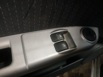 Hyundai Getz Getz Hatchback 1.4i 16V (G4EEG) [71kW]  (08-2005/12-2010) picture 13