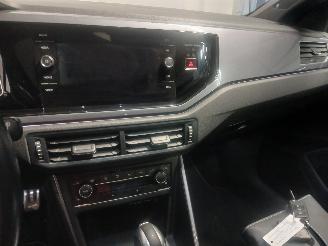 Volkswagen Polo Polo VI (AW1) Hatchback 5-drs 2.0 GTI Turbo 16V (CZPC) [147kW]  (11-20=
17/11-2021) picture 16