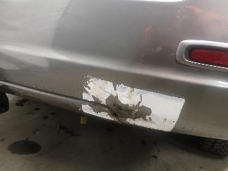 Kia Sorento Sorento I (JC) SUV 2.4 16V (G4JSG) [102kW]  (08-2002/06-2009) picture 20