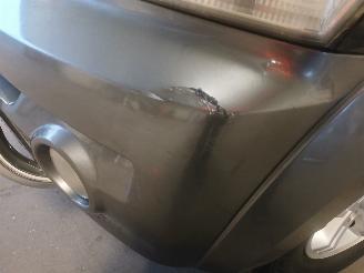 Kia Sorento Sorento I (JC) SUV 2.4 16V (G4JSG) [102kW]  (08-2002/06-2009) picture 22