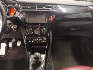 Citroën DS3 DS3 (SA) Hatchback 1.6 16V VTS THP 155 (EP6DT(5FR)) [115kW]  (11-2009/=
07-2015) picture 11