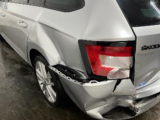 Skoda Fabia Fabia III Combi (NJ5) Combi 5-drs 1.2 TSI 16V Greentech (CJZD(Euro 6))=
 [81kW]  (10-2014/12-2022) picture 17