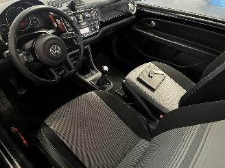 Volkswagen Up! Up! (121) Hatchback 1.0 12V 60 (CHYA) [44kW]  (08-2011/08-2020) picture 21