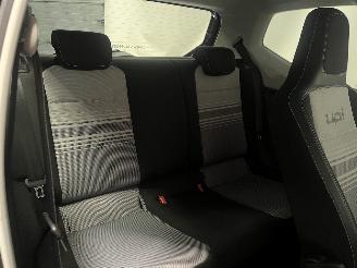 Volkswagen Up! Up! (121) Hatchback 1.0 12V 60 (CHYA) [44kW]  (08-2011/08-2020) picture 19