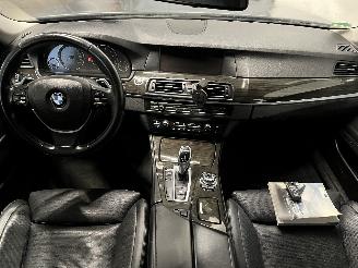 BMW 5-serie 5 serie (F10) Sedan 550i V8 32V TwinPower Turbo (N63-B44A) [300kW]  (0=
3-2010/06-2013) picture 12