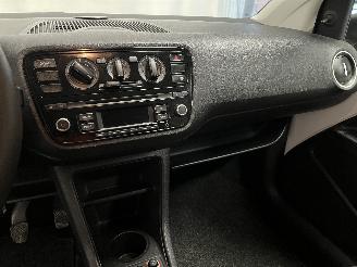 Volkswagen Up! Up! (121) Hatchback 1.0 12V 60 (CHYA) [44kW]  (08-2011/08-2020) picture 16