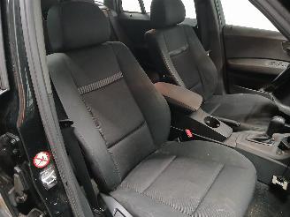 BMW X3 X3 (E83) SUV 3.0i xDrive 24V (M54-B30(306S3)) [170kW]  (09-2003/07-200=
6) picture 9