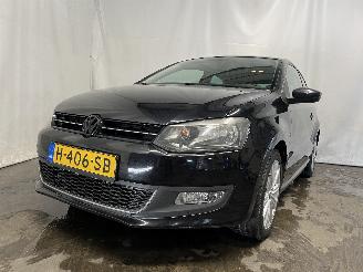 uszkodzony samochody osobowe Volkswagen Polo Polo V (6R) Hatchback 1.2 12V BlueMotion Technology (CGPA(Euro 5)) [51=
kW]  (06-2009/05-2014) 2011/6