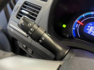 Toyota Auris Auris (E15) Hatchback 1.8 16V HSD Full Hybrid (2ZRFXE) [100kW]  (09-20=
10/09-2012) picture 25