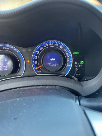 Toyota Auris Auris (E15) Hatchback 1.8 16V HSD Full Hybrid (2ZRFXE) [100kW]  (09-20=
10/09-2012) picture 2