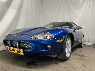 skadebil auto Jaguar XK XK 8 Convertible Cabrio 4.0 V8 32V (CE(AJ27)) [209kW]  (03-1996/12-200=
2) 1997/5
