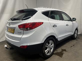 Hyundai Ix35 iX35 (LM) SUV 2.0 16V (G4KD) [120kW]  (01-2010/08-2013) picture 6