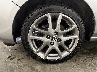 Mazda 2 2 (DE) Hatchback 1.3 16V MZR (ZJ46) [62kW]  (01-2010/06-2015) picture 23