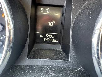 Skoda Yeti Yeti (5LAC) SUV 1.2 TSI 16V (CBZB) [77kW]  (09-2009/05-2015) picture 2