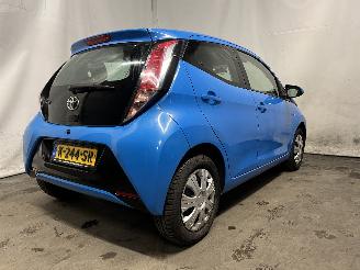 Toyota Aygo Aygo (B40) Hatchback 1.0 12V VVT-i (1KR-FE) [51kW]  (05-2014/06-2018) picture 6