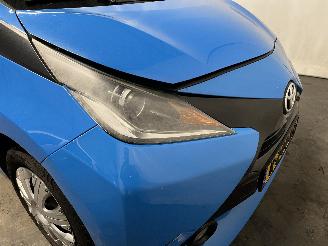 Toyota Aygo Aygo (B40) Hatchback 1.0 12V VVT-i (1KR-FE) [51kW]  (05-2014/06-2018) picture 9
