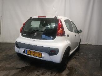 Peugeot 107 107 Hatchback 1.0 12V (384F(1KR)) [50kW]  (06-2005/05-2014) picture 5