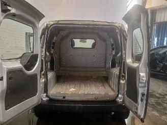 Citroën Nemo Nemo (AA) Van 1.4 HDi 70 (DV4TED(8HS)) [50kW]  (02-2008/...) picture 11