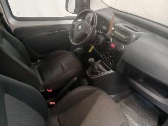 Citroën Nemo Nemo (AA) Van 1.4 HDi 70 (DV4TED(8HS)) [50kW]  (02-2008/...) picture 9