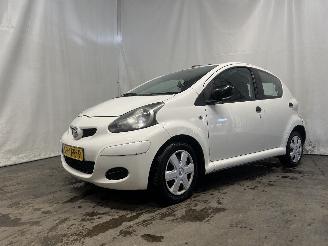 Toyota Aygo Aygo (B10) Hatchback 1.0 12V VVT-i (1KR-FE) [50kW]  (07-2005/05-2014) picture 3