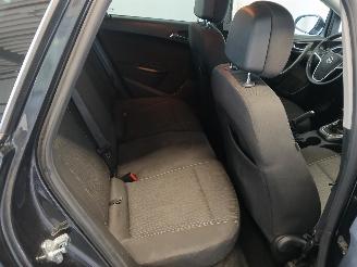 Opel Astra Astra J Sports Tourer (PD8/PE8/PF8) Combi 1.7 CDTi 16V (A17DTE(Euro 5)=
) [81kW]  (10-2010/10-2015) picture 9