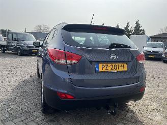 Hyundai Ix35 iX35 (LM) SUV 2.0 16V (G4KD) [120kW]  (01-2010/08-2013) picture 5