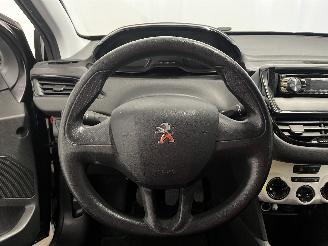 Peugeot 208 208 I (CA/CC/CK/CL) Hatchback 1.0 Vti 12V PureTech (EB0(ZMZ)) [50kW]  =
(03-2012/12-2019) picture 18