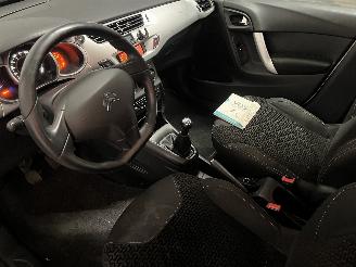 Citroën C3 C3 (SC) Hatchback 5-drs 1.6 HDi 92 (DV6DTED(9HP)) [68kW]  (11-2009/09-=
2016) picture 15