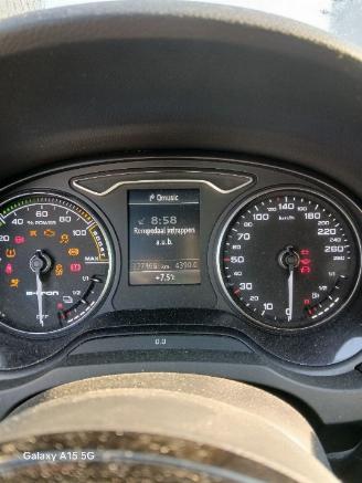 Audi A3 A3 Sportback (8VA/8VF) Hatchback 5-drs 1.4 TFSI 16V e-tron (CUKB(Euro =
6)) [150kW]  (05-2014/10-2020) picture 2