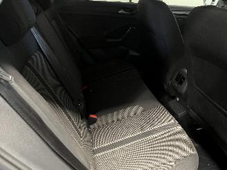 Volkswagen T-Roc T-Roc I SUV 1.0 TSI 12V BlueMotion (CHZJ) [85kW]  (07-2017/11-2020) picture 13