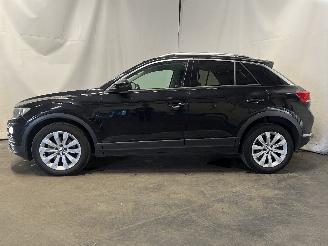 Volkswagen T-Roc T-Roc I SUV 1.0 TSI 12V BlueMotion (CHZJ) [85kW]  (07-2017/11-2020) picture 4
