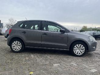 Volkswagen Polo Polo V (6R) Hatchback 1.6 TDI 16V 90 (CAYB(Euro 5)) [66kW]  (06-2009/0=
5-2014) picture 7