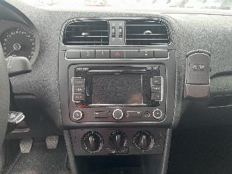 Volkswagen Polo Polo V (6R) Hatchback 1.6 TDI 16V 90 (CAYB(Euro 5)) [66kW]  (06-2009/0=
5-2014) picture 17