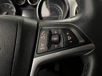 Opel Astra Astra J (PC6/PD6/PE6/PF6) Hatchback 5-drs 1.6 16V (A16XER(Euro 5)) [85=
kW]  (12-2009/10-2015) picture 22