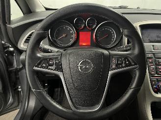 Opel Astra Astra J (PC6/PD6/PE6/PF6) Hatchback 5-drs 1.6 16V (A16XER(Euro 5)) [85=
kW]  (12-2009/10-2015) picture 19