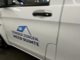 Mercedes Vito Vito (447.6) Van 2.2 114 CDI 16V (OM651.950) [100kW]  (10-2014/...) picture 18