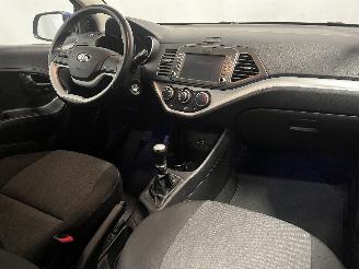 Kia Picanto Picanto (TA) Hatchback 1.0 12V (G3LA) [49kW]  (05-2011/06-2017) picture 11