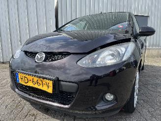 Voiture accidenté Mazda 2 2 (DE) Hatchback 1.3 16V S-VT (ZJ46) [55kW]  (10-2007/06-2015) 2010/1