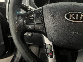 Kia Rio Rio III (UB) Hatchback 1.2 CVVT 16V (G4LA5) [63kW]  (09-2011/12-2017) picture 23