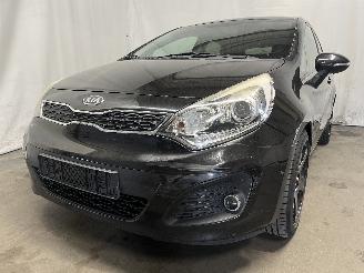 Voiture accidenté Kia Rio Rio III (UB) Hatchback 1.2 CVVT 16V (G4LA5) [63kW]  (09-2011/12-2017) 2012/1