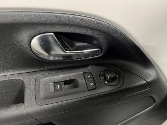 Volkswagen Up! Up! (121) Hatchback 1.0 12V 60 (CHYA) [44kW]  (08-2011/08-2020) picture 19