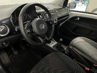 Volkswagen Up! Up! (121) Hatchback 1.0 12V 60 (CHYA) [44kW]  (08-2011/08-2020) picture 18