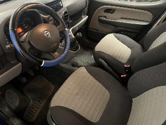 Fiat Doblo Doblo (223A/119) MPV 1.4 (350.A.1000) [57kW]  (10-2005/12-2010) picture 12