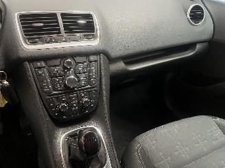 Opel Meriva Meriva (B) MPV 1.4 Turbo 16V ecoFLEX (A14NEL(Euro 5)) [88kW]  (06-2010=
/03-2017) picture 26