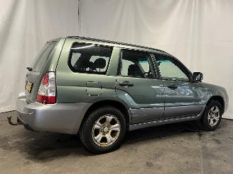 Subaru Forester Forester (SG) SUV 2.0 16V X (EJ204) [116kW]  (06-2005/05-2008) picture 6