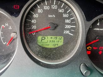 Subaru Forester Forester (SG) SUV 2.0 16V X (EJ204) [116kW]  (06-2005/05-2008) picture 2