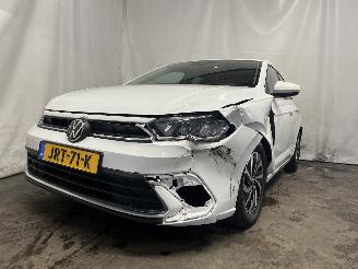 Vaurioauto  passenger cars Volkswagen Polo Polo VI (AW1) Hatchback 5-drs 1.0 MPI 12V (DSGD) [59kW]  (10-2020/...)= 2025/12