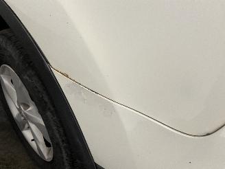 Nissan Qashqai Qashqai (J10) SUV 1.5 dCi DPF (K9K-282(Euro 5)) [76kW]  (07-2008/01-20=
14) picture 12